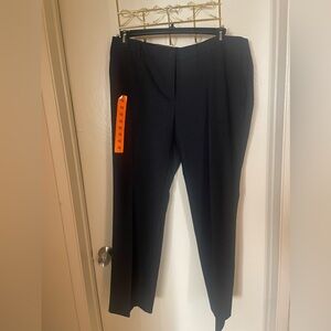 Hilary Radley Women’s Slim Leg Dress Pants Size 16 Navy Plaid New with tags-NWT